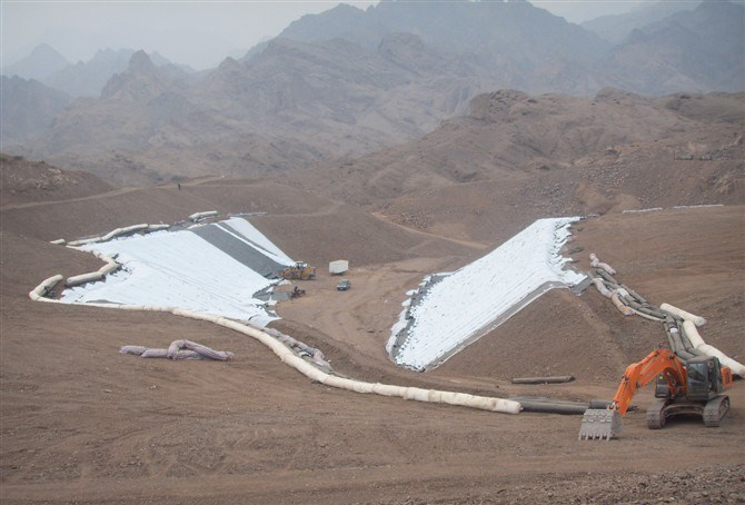 “土工合成材料”的包涵范围有哪些?