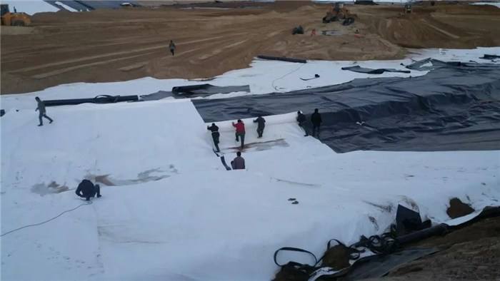 bat365正版唯一官网 渠道土工膜焊缝检测及采购和保存的质量控制要点